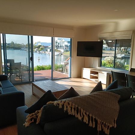 Captains Cove Resort - Waterfront Apartments Paynesville Zewnętrze zdjęcie